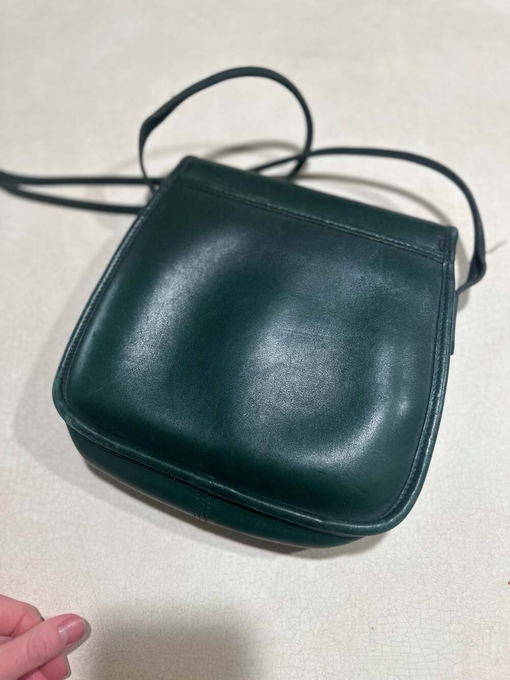 Authentic Coach Lindsey Handbag in Green Color with mini wallet
No 301 - Picture 9 of 16